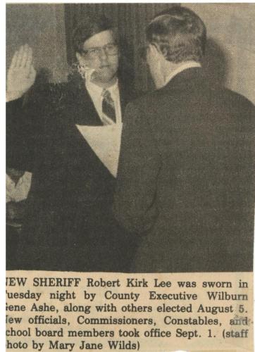 Sheriff Lee Swearing in by Judge Wilburn Ashe
